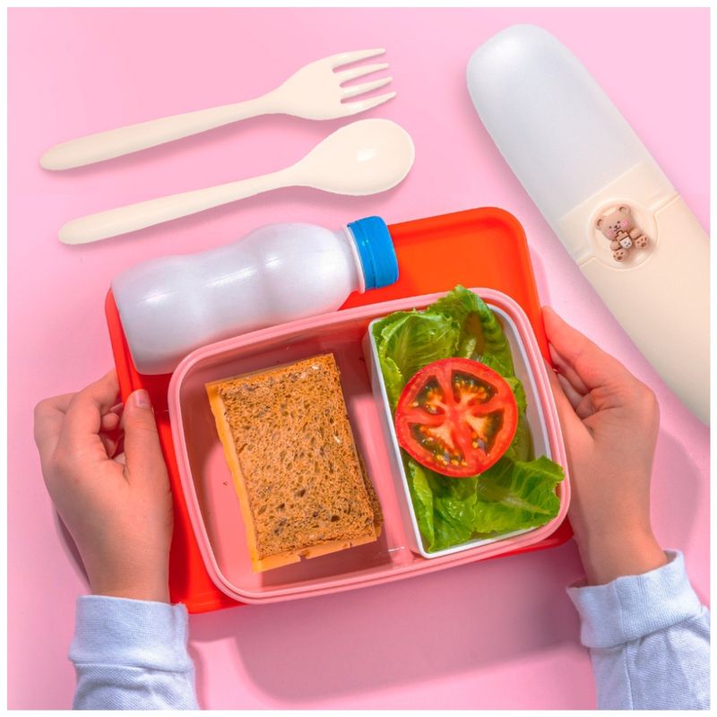 Juego-de-Cubiertos-para-Niños---Estuche-con-Tapa-Porta-Cubiertos-Crema-01C