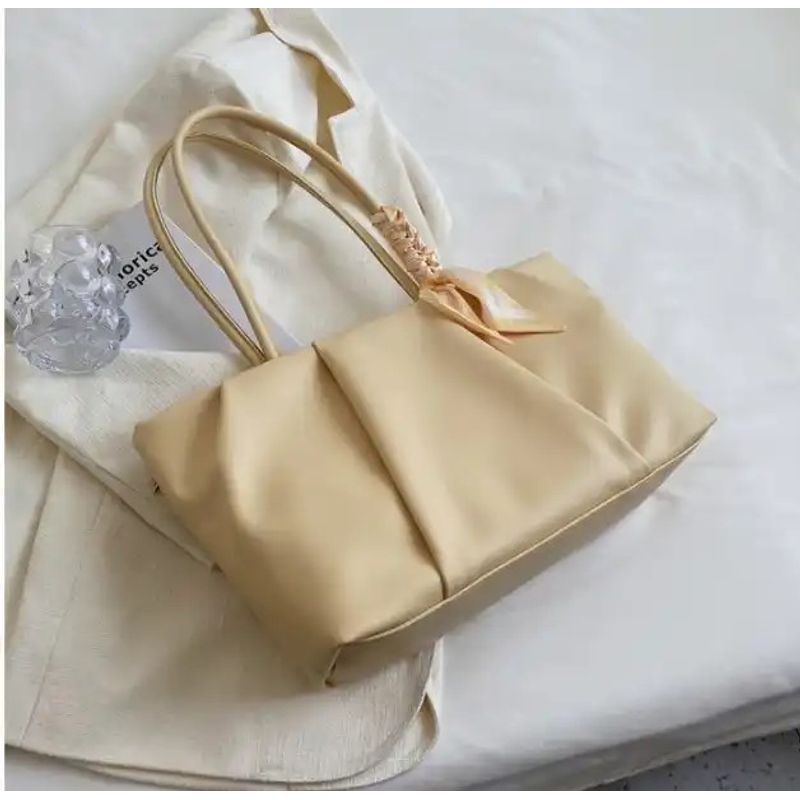 CARTERA-NEW-MALENA-COLOR-CREMA