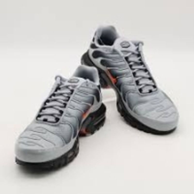 ZAPATILLA NIKE AIR MAX PLUS DM0032 011 Shopstar