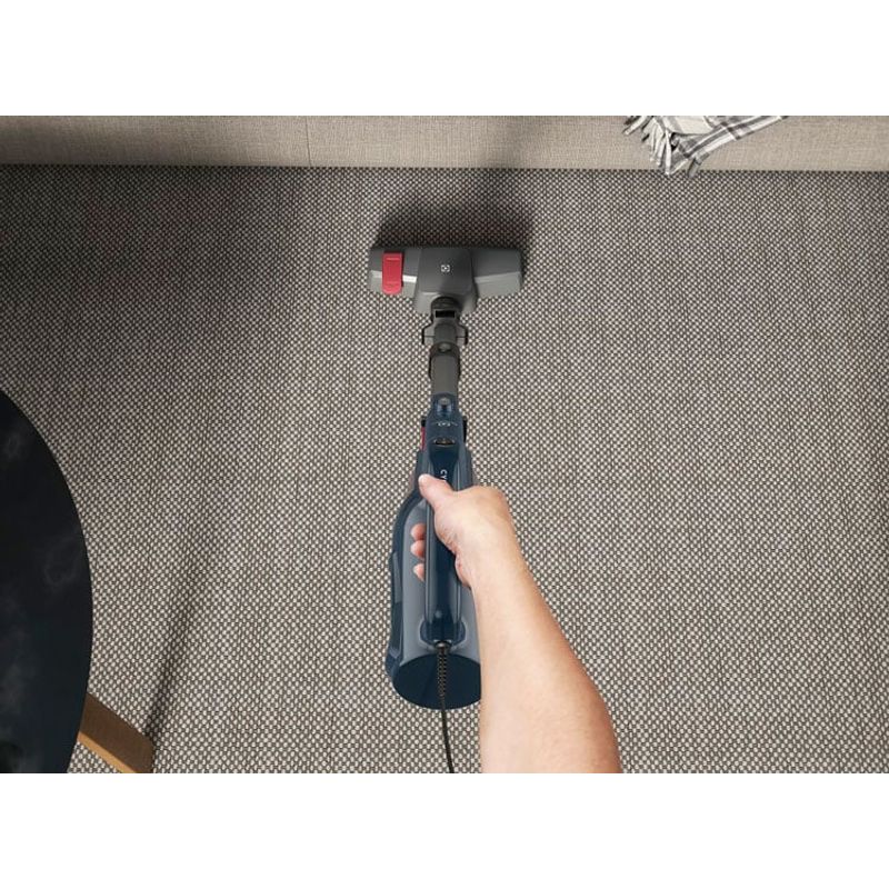 ASPIRADORA-VERTICAL-ELECTROLUX-2-EN-1-PTE10-La-aspiradora-compacta-y-potente---copy