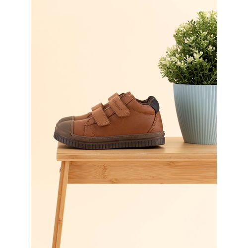 ZAPATILLA PARA NIÑO CUERO WACO VL MARRÓN HUSH PUPPIES