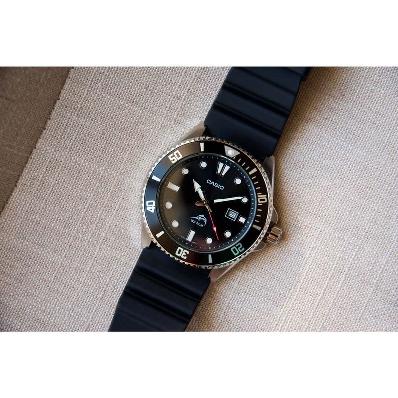 Reloj-Casio-Duro-Marlin-MDV-106-1AV-Fecha-Acuatico-Correa-De-Resina-Negro