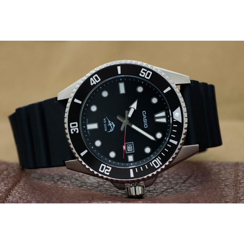 Reloj-Casio-Duro-Marlin-MDV-106-1AV-Fecha-Acuatico-Correa-De-Resina-Negro