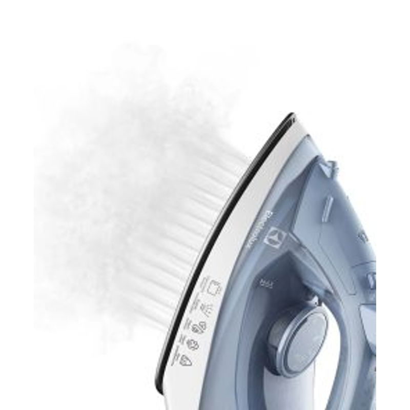 Plancha-Electrolux-ESI10--Suela-antiadherente-para-un-deslizamiento-suave--EYH-