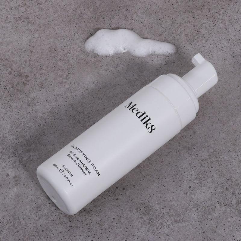 MEDIK8-CLARIFYING-FOAM---150ml-