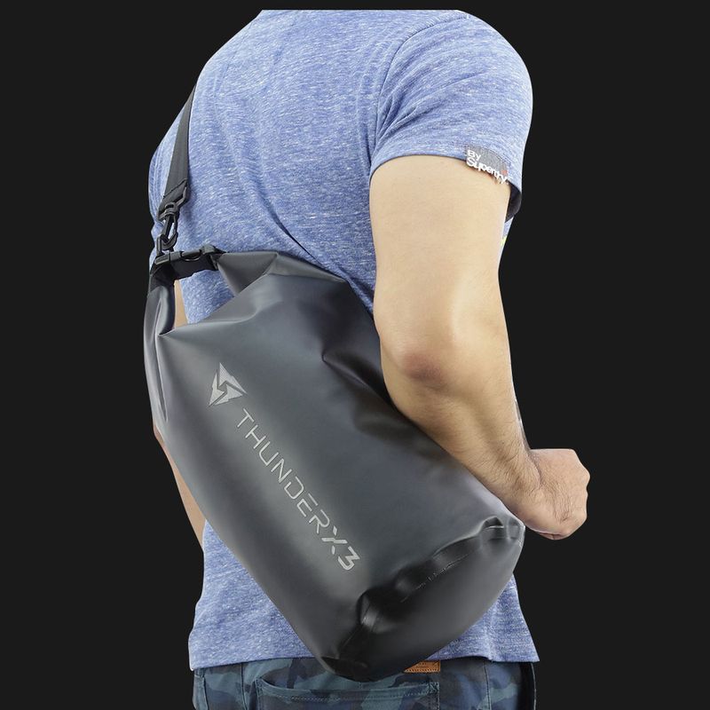ThunderX3---Mochila-Dry-Bag-10-Gaming---Negro
