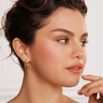 Rubor-Liquido-Rare-Beauty-Soft-Pinch---Encourage