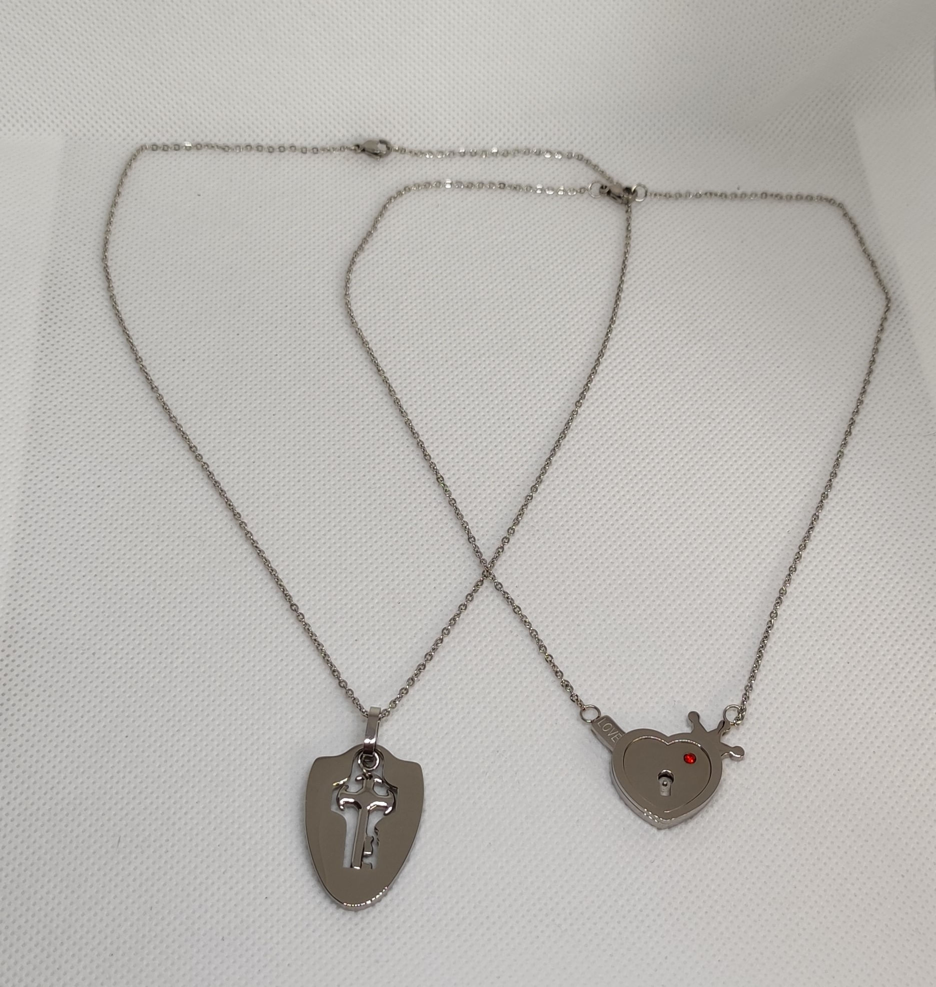 Collares pareja caballero y reina Lousiana Dinelli plateado