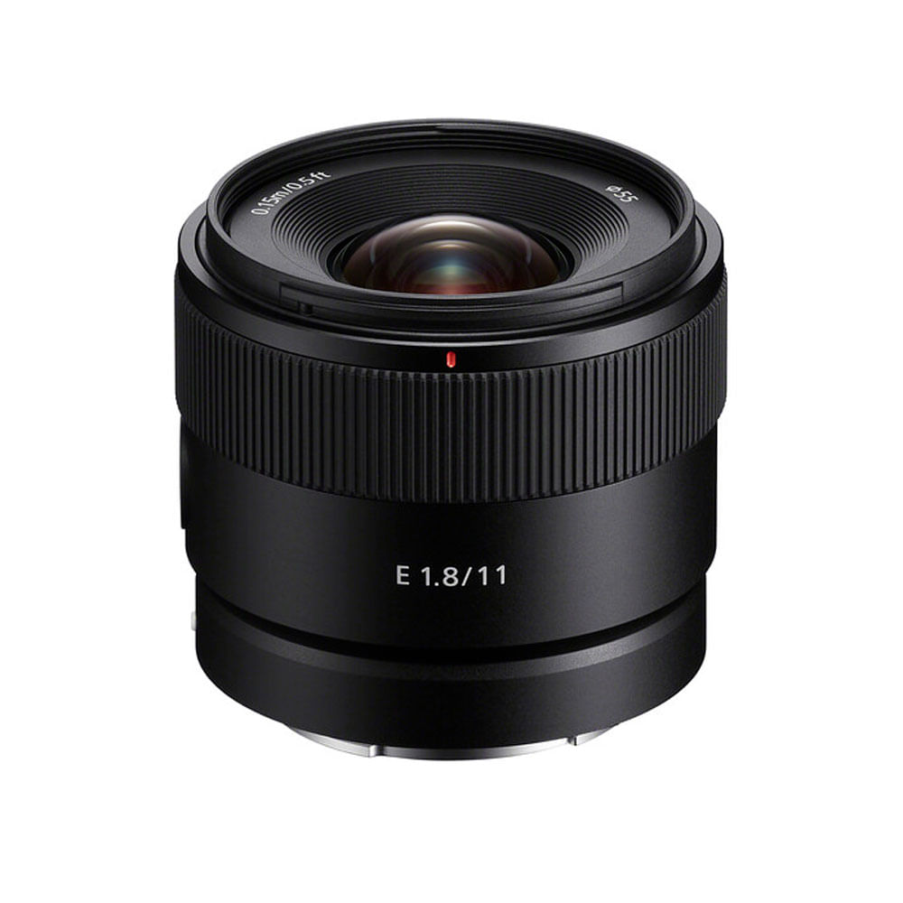 Lente Sony E 11 mm f/1.8