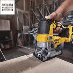 Sierra-Caladora-20V-Xr-3200-Cpm-Baretool-Dewalt-DCS334B