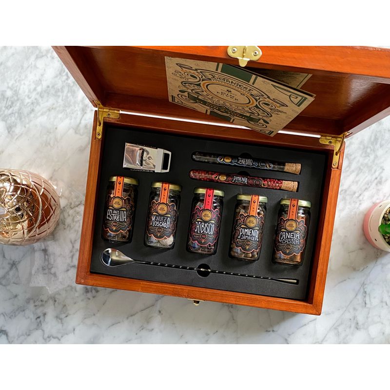 Premium-Gin-Botanical-Kit